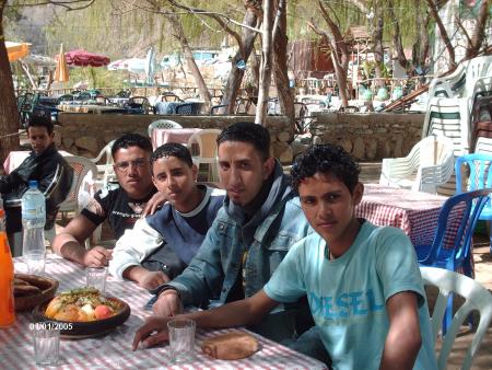 moi et rachid et 3chiri et ami